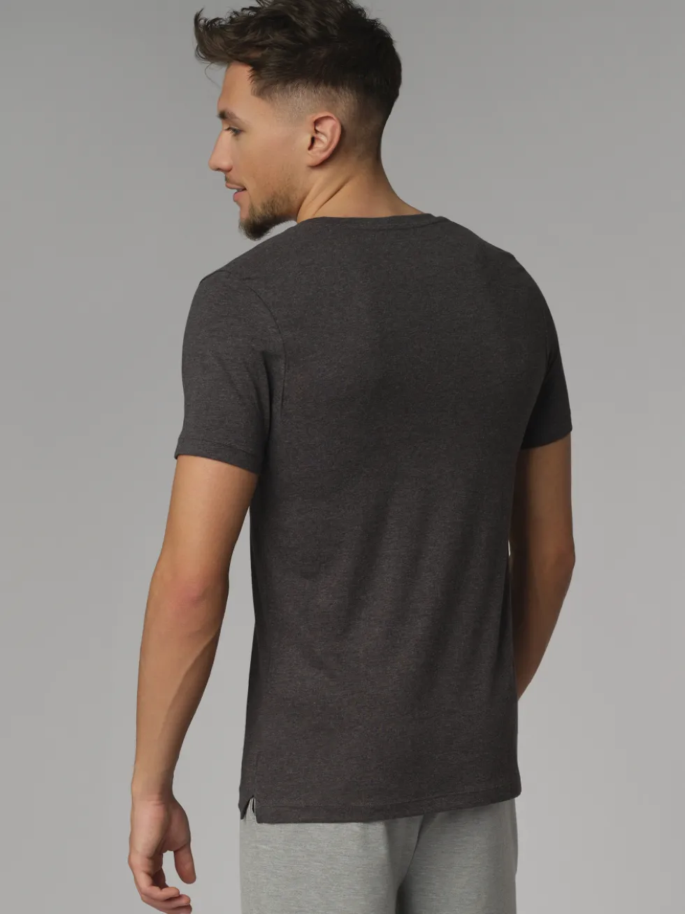 Basic Shirt kurzarm V-Ausschnitt