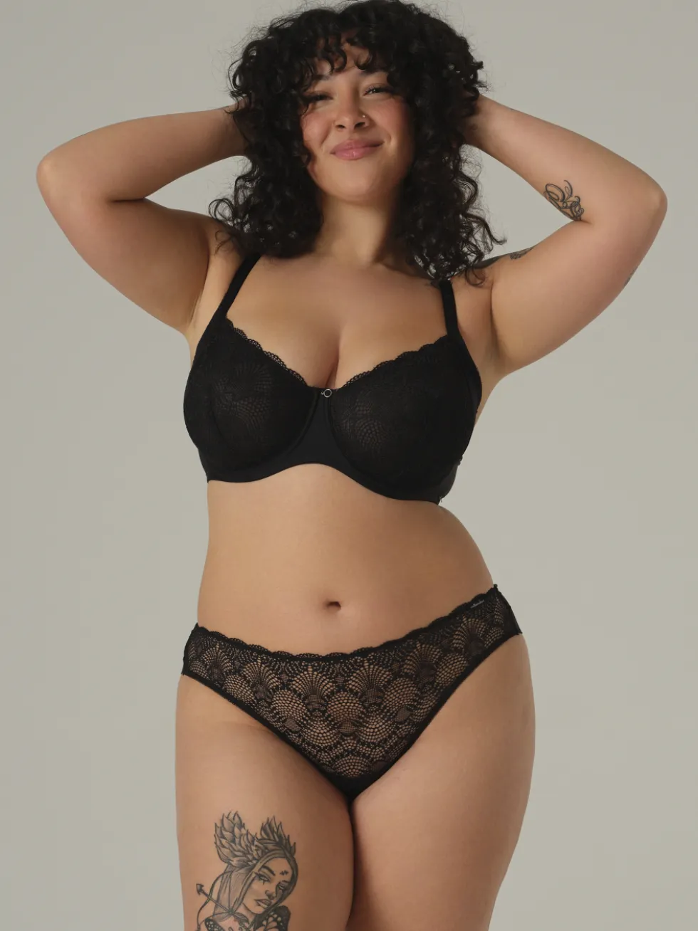 Brasil-Slip mit Spitze