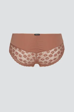Hipster mit Spitze
