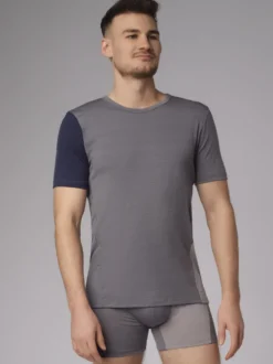 Kurzarm-Shirt aus Merinowolle | 150 g/m² | Extrem leicht auf der Haut | Atmungsaktiv