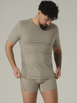 Robustes Merinowolle-Shirt Kurzarm | Innovative Stricktechnologie