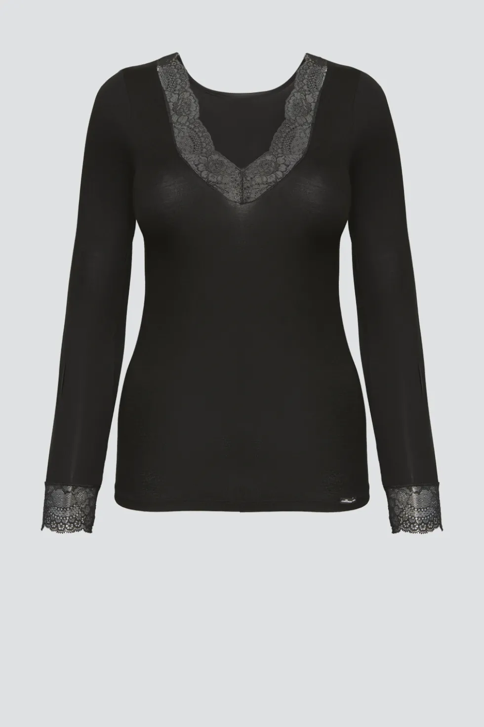 Shirt aus Modal mit Spitze