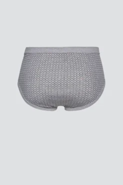 Slip mit Eingriff