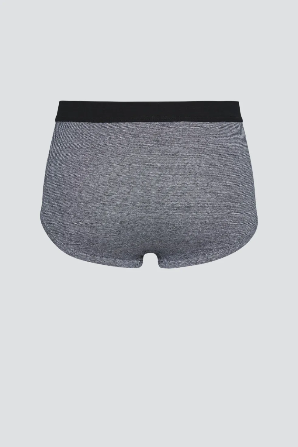Slip mit Eingriff