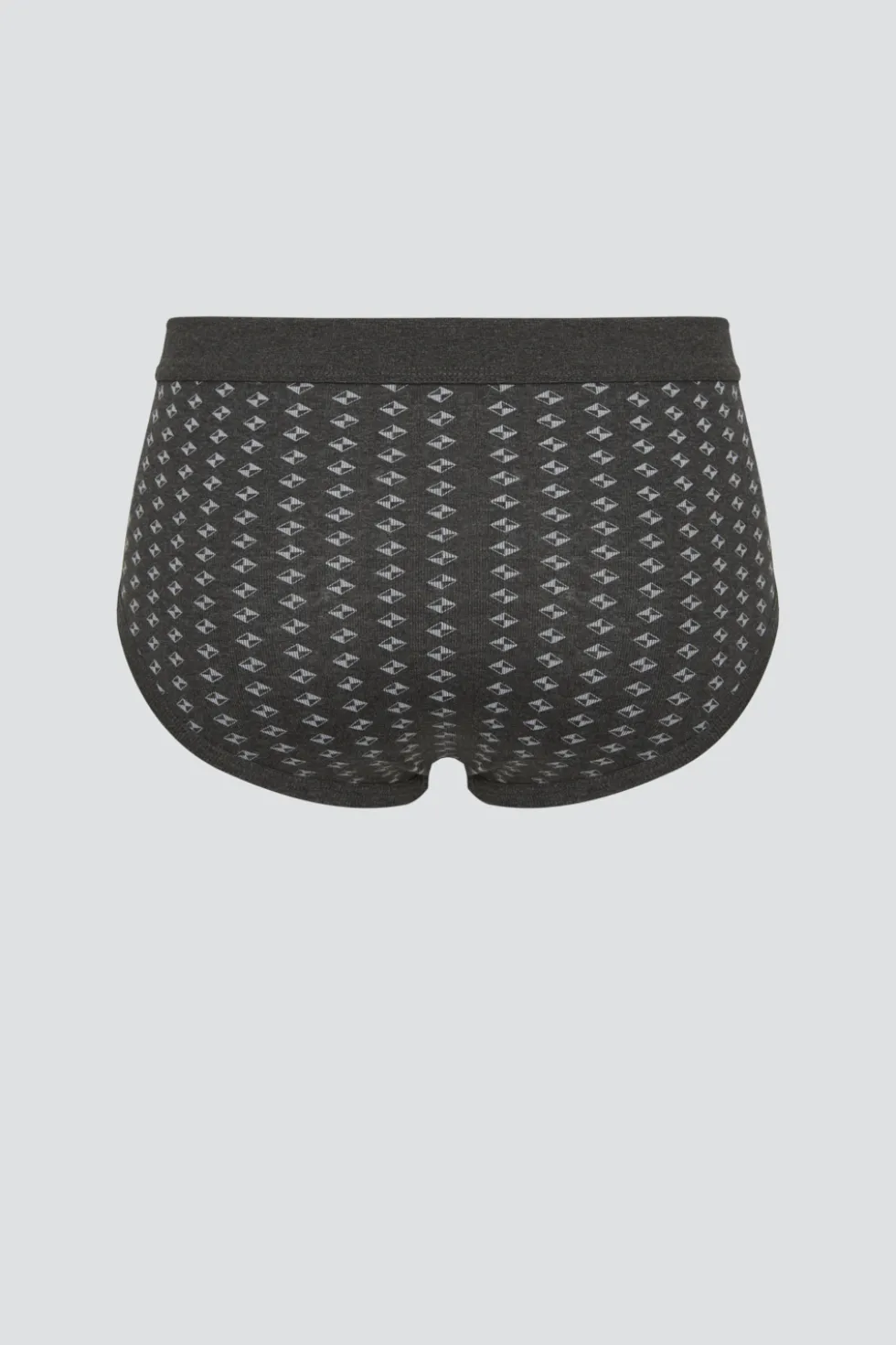 Slip mit Eingriff
