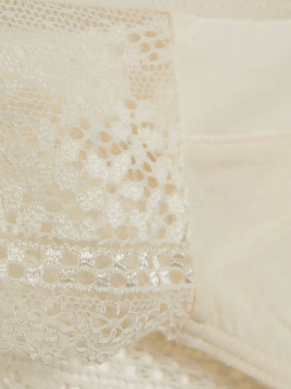 String mit Spitze