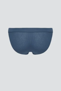 Tanga mit Nadelzug