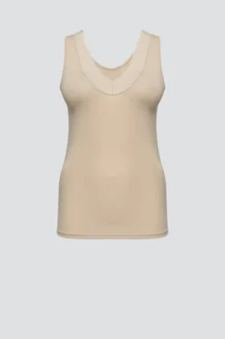 Top aus Modal mit zarter Spitze