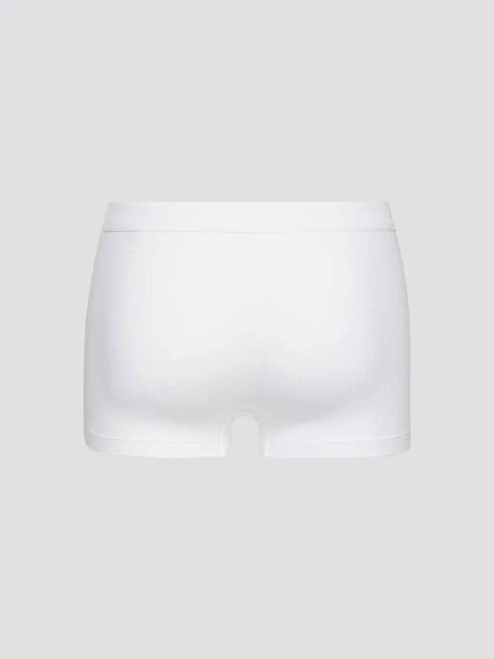 Trunks mit Nadelzug