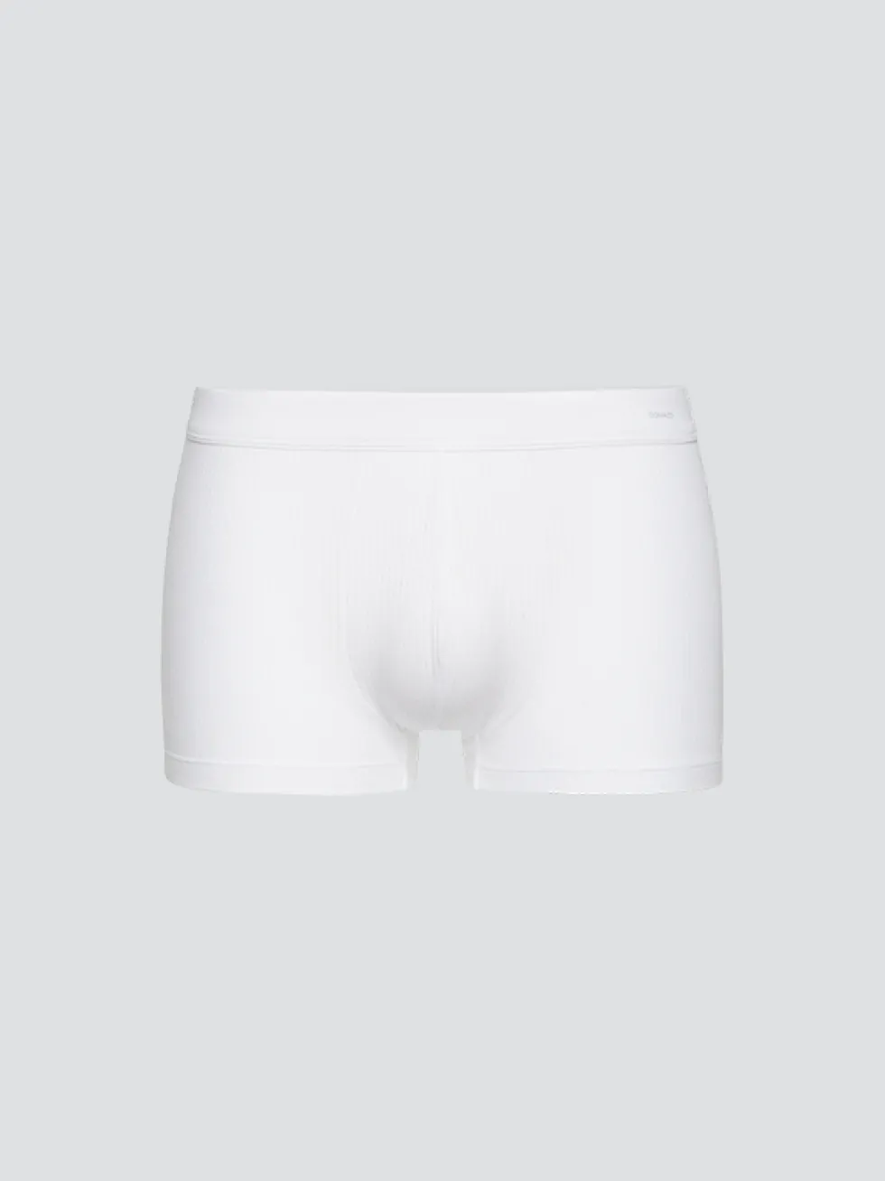 Trunks mit Nadelzug